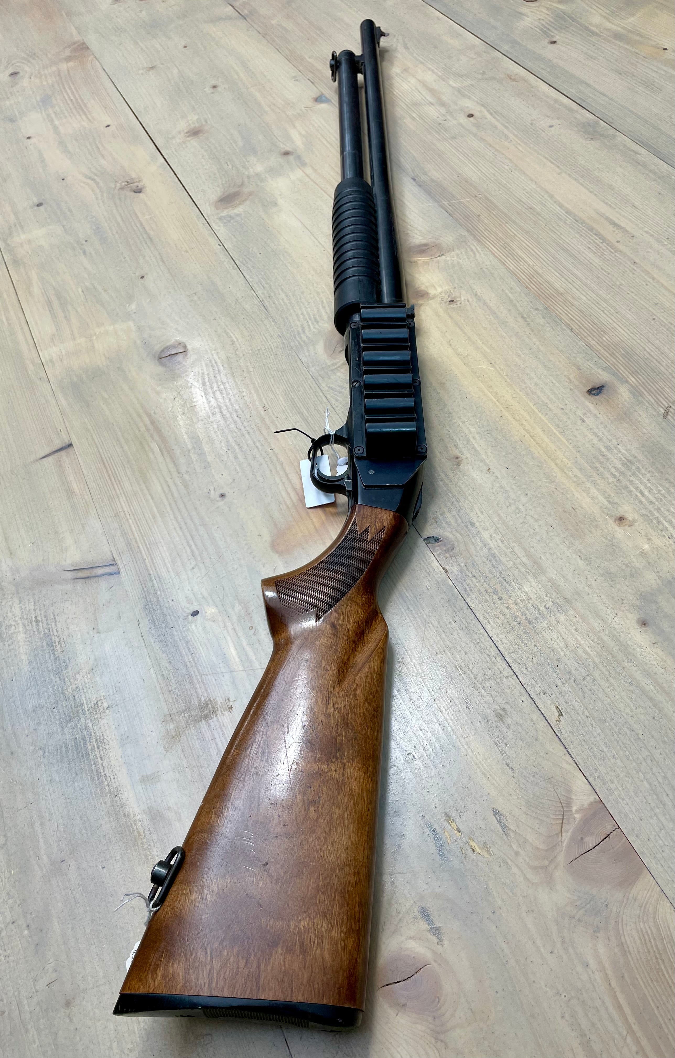 Mossberg 500 12G Pump Action Shotgun