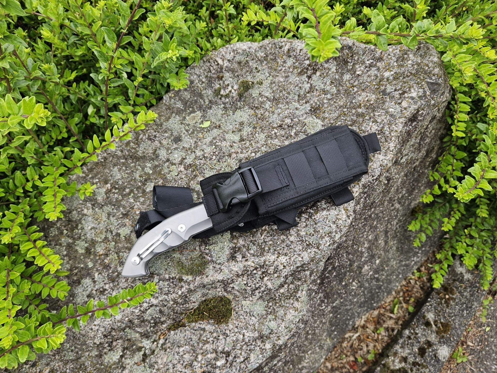 Midgards Knife - Titan Tracker