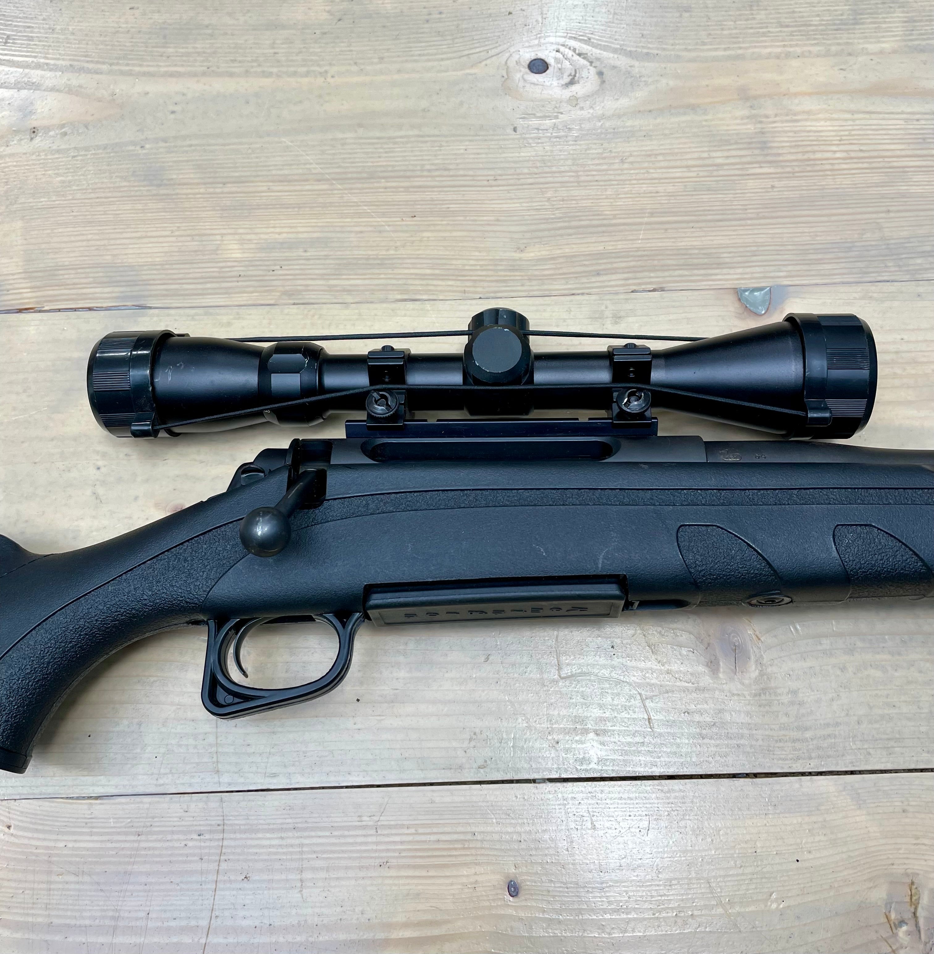 Remington 770 243 WIN Bolt Action Rifle with 3-9x40 Scope