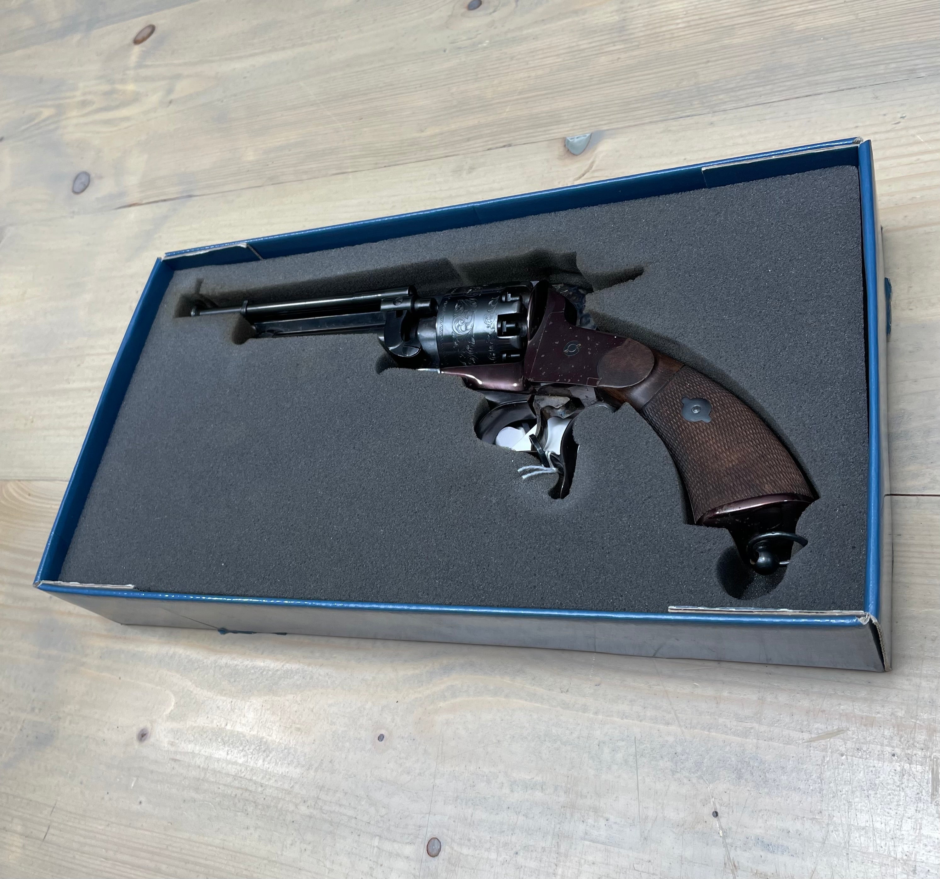 Pietta Le Mat Revolver Black Powder Pistol .44